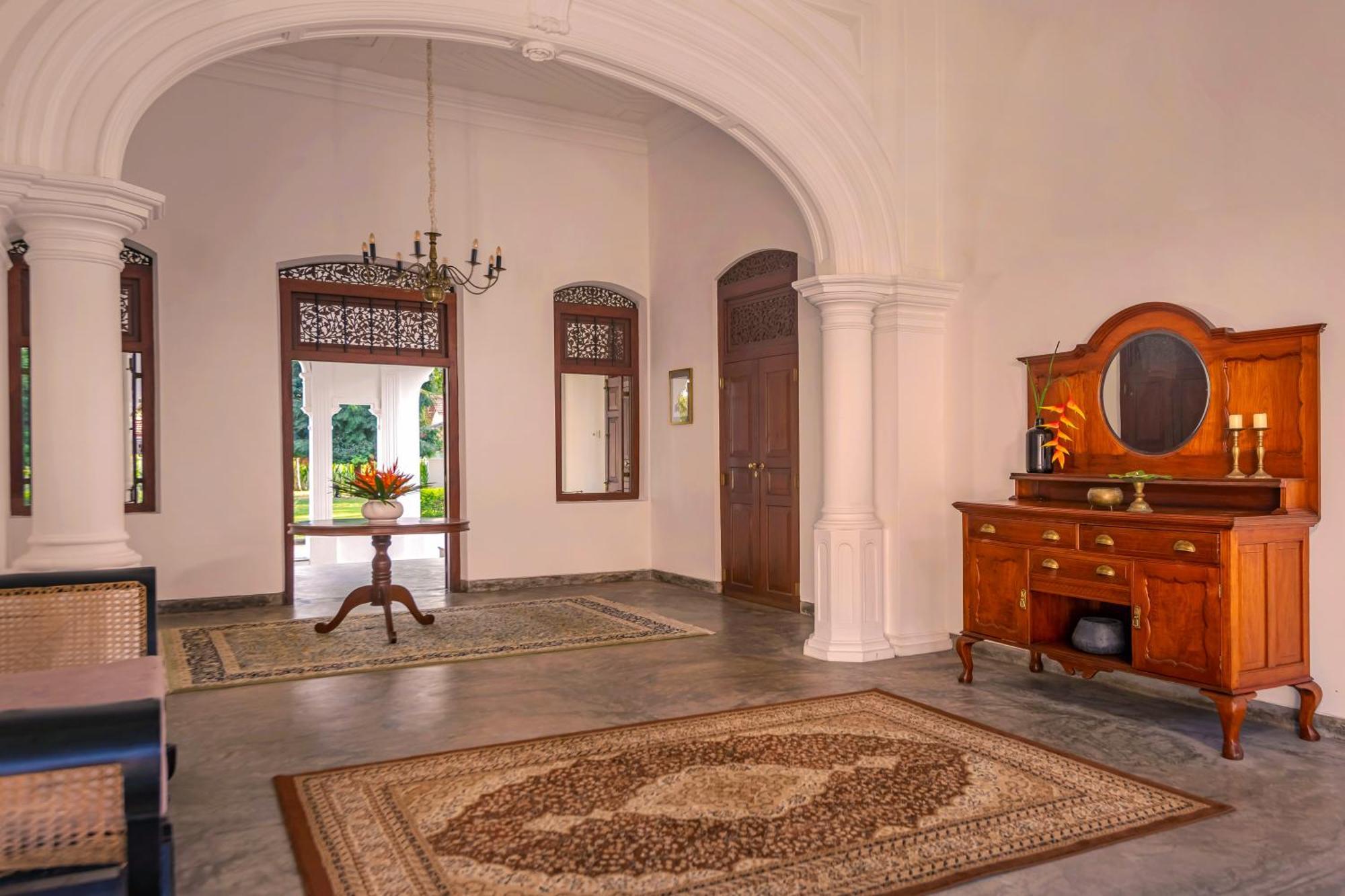Uga Riva - Negombo Otel Dış mekan fotoğraf